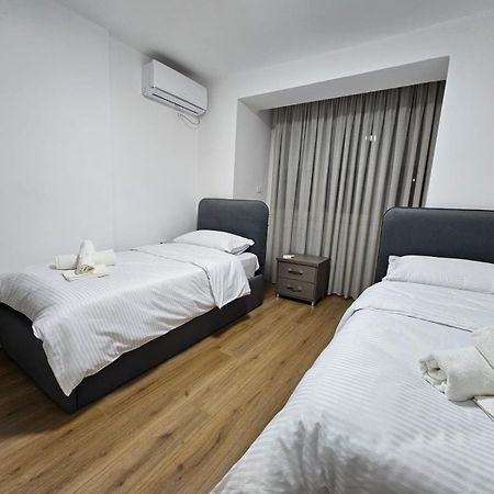 Elois Luxury Apartment تيرانا المظهر الخارجي الصورة