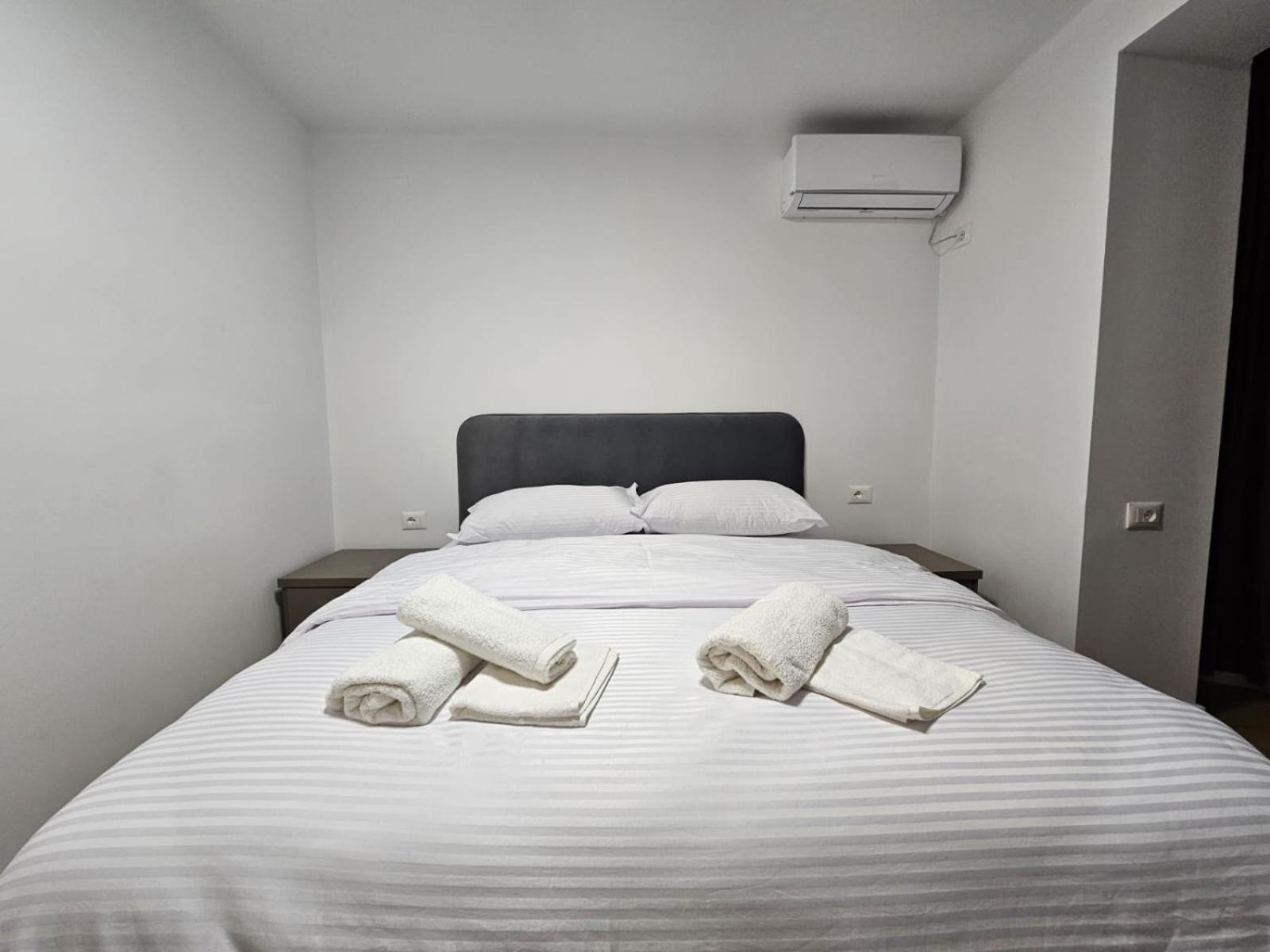 Elois Luxury Apartment تيرانا المظهر الخارجي الصورة