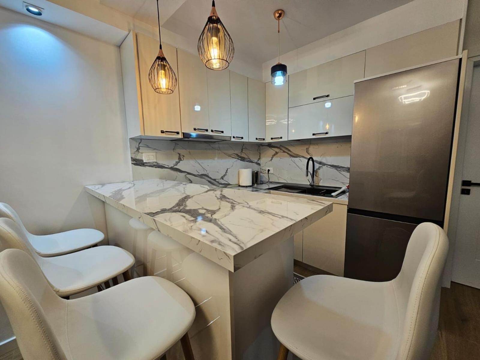 Elois Luxury Apartment تيرانا المظهر الخارجي الصورة